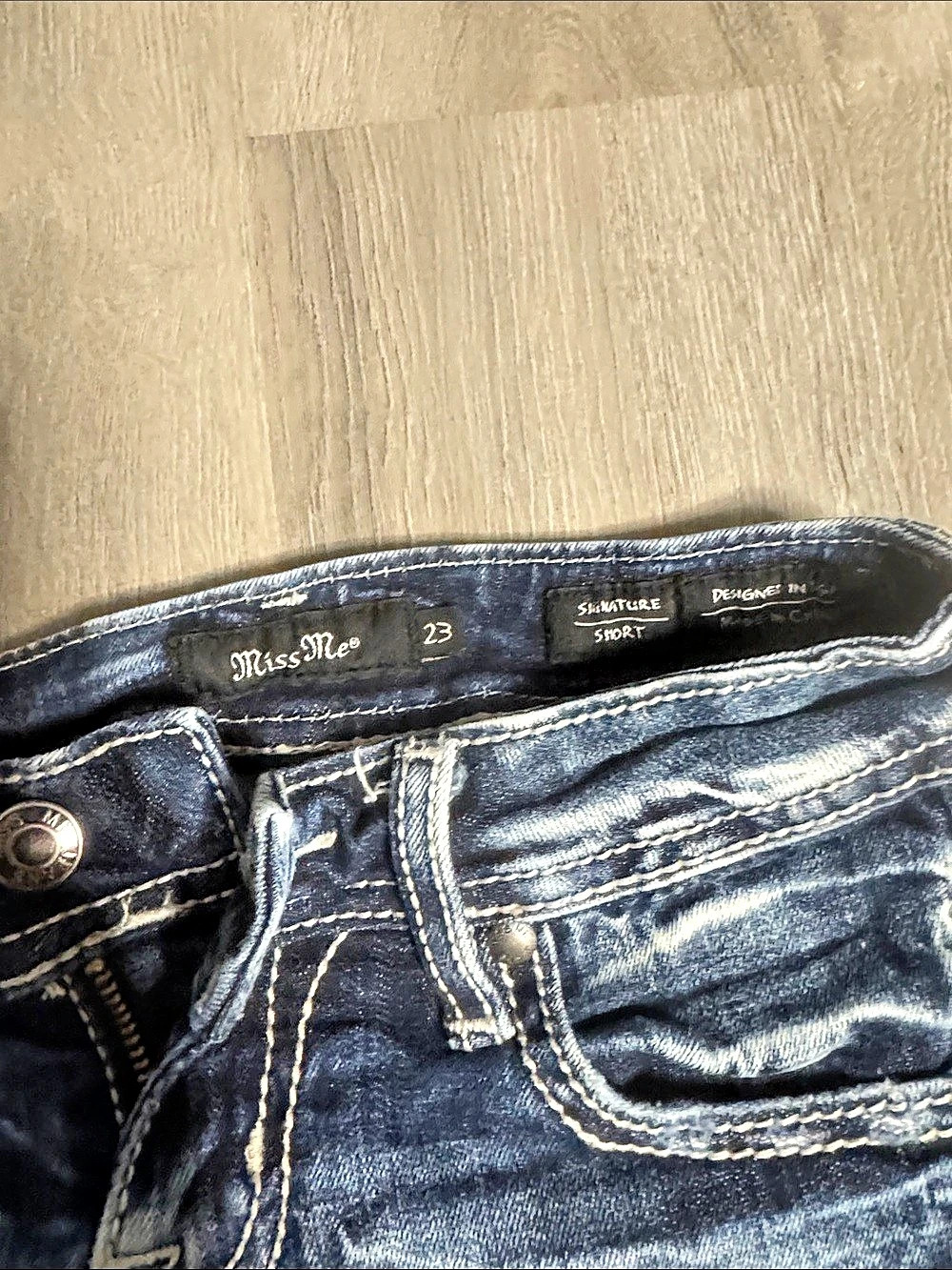 Miss Me Denim Jean Shorts Blue Waist 23 - Picture 3 of 3